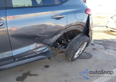 2019 Hyundai Tucson Se from USA, damaged, VIN KM8J23A49KU859984